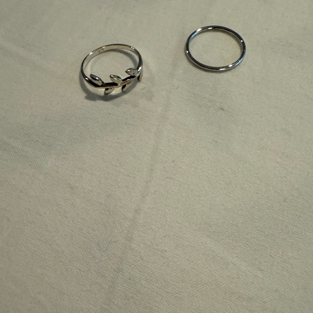 Silver Leaf Ring Set - image 1